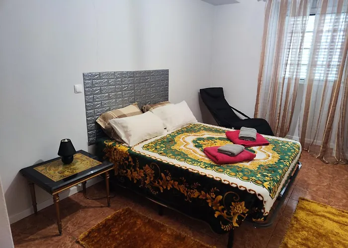 Daire Abrigo Do Farol